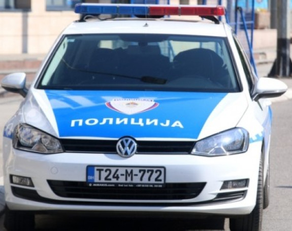 Градишка: Судар четири аутомобила, повријеђена жена
