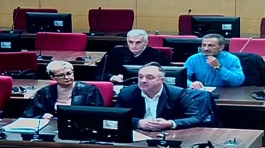 SIPA osim kuće Debevca pretresla još tri osobe