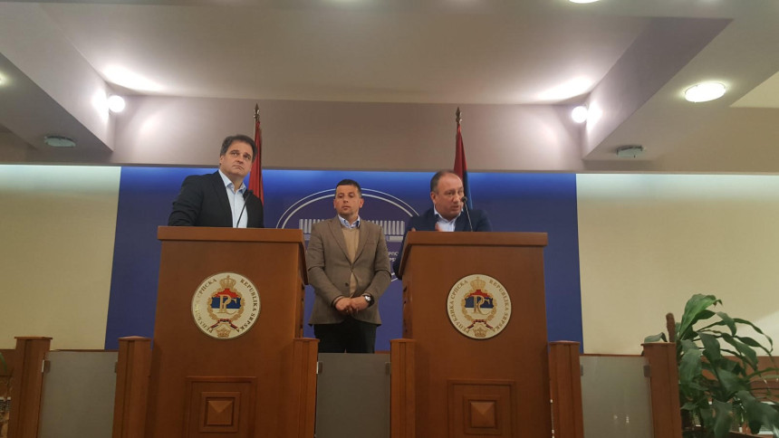 Владајући против расправе о примјени закључака НСРС