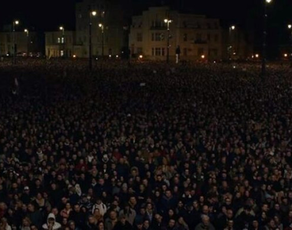 Велики протест против Орбана у Будимпешти