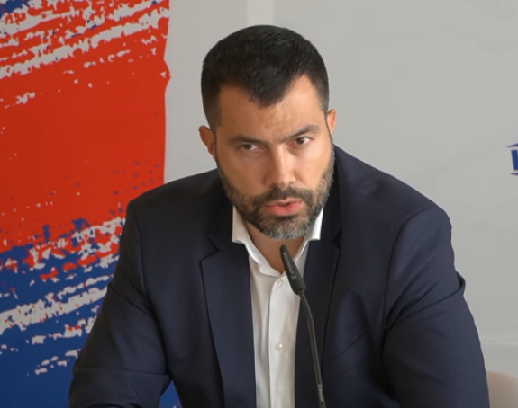 Tatin sin Igor Dodik počeo da se obračunava, priznao da je fininsirao neke stranke u CG?!