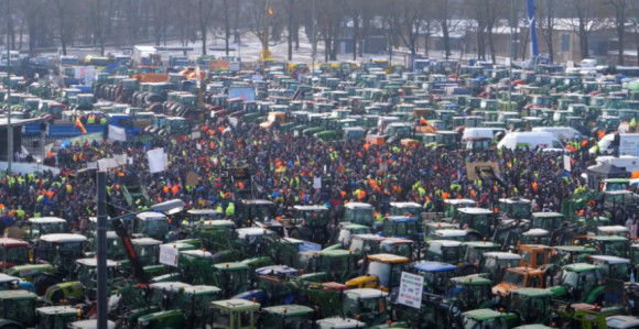 Пољопривредници широм Европе протестују