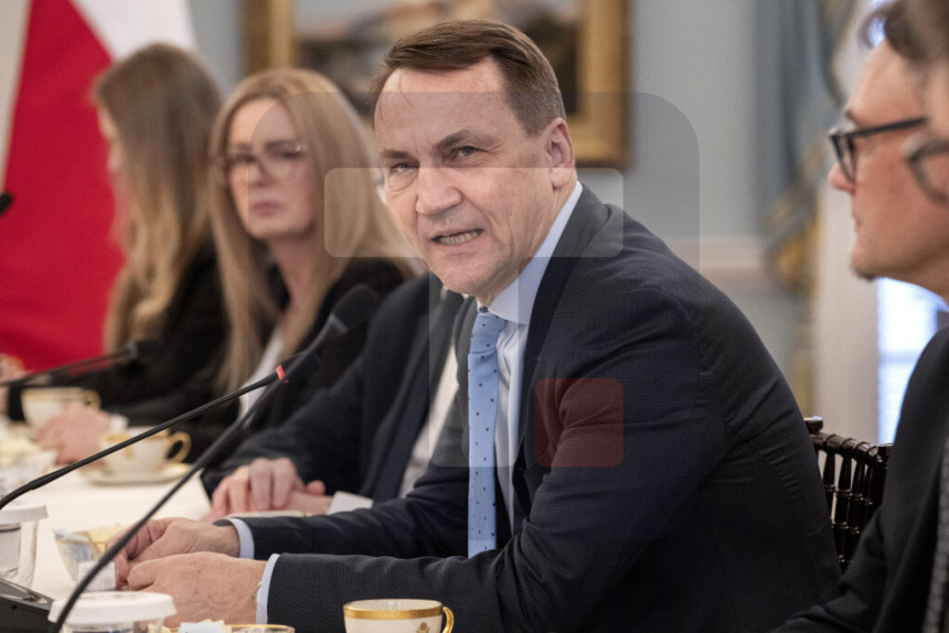 Amerika snosi krivicu ako Rusija napreduje u UKR