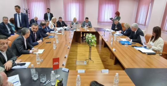 Sastanak lidera bez dogovora, ništa od tri EU zakona