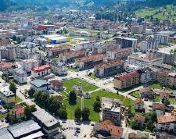 Apsurd Pala: Odbornici vlasti žive u drugoj opštini