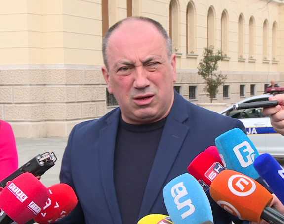 Dodik ne priznaje Ustavni sud BiH, a podnio apelaciju?!