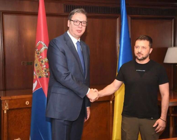 Vučić razgovarao sa Zelenskim u Tirani