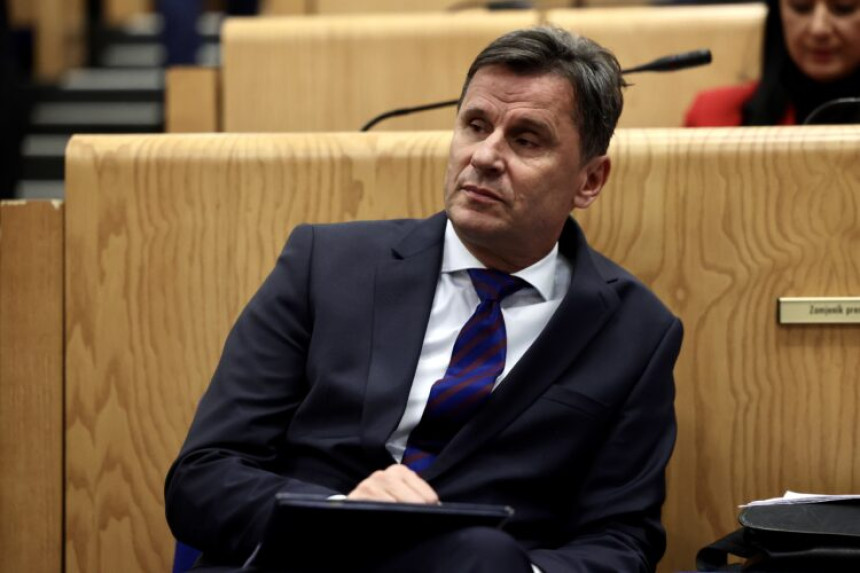 Novalić zatražio odgodu izvršenja kazne zatvora