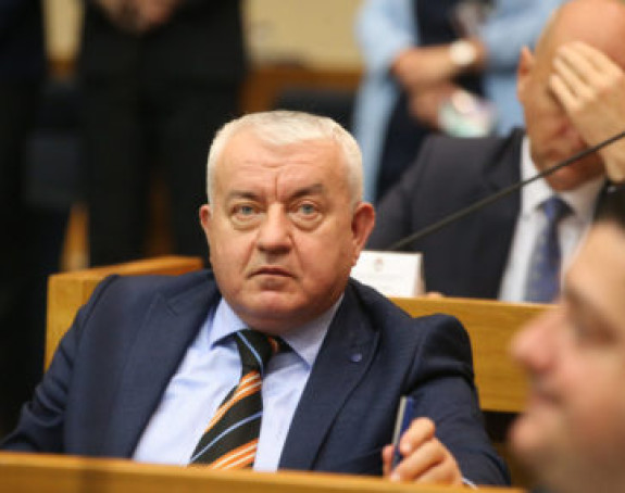 Odluke Ustavnog suda su konačne, sve ostalo je samo predstava Dodika