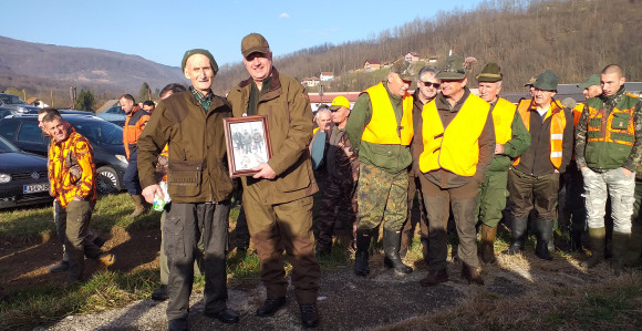Višković u hajci na vuka u Milićima