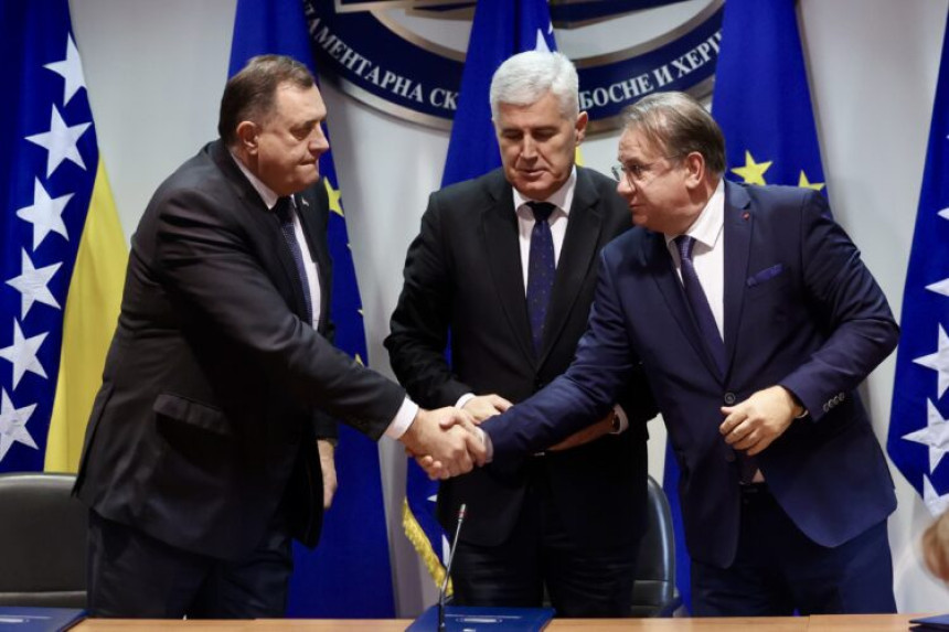 SNSD isključio Republiku Srpsku iz glasanja o sprečavanju sukoba interesa!