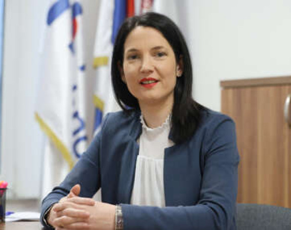Članovi VSTS treba odmah da podnesu ostavke