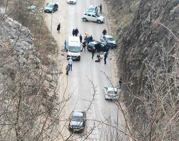 Preminulo jedno lice nakon udesa na putu Sarajevo-Pale