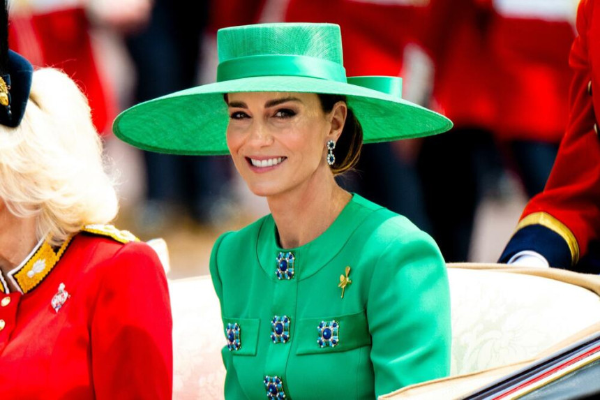 Prva fotografija Кejt Midlton nakon operacije