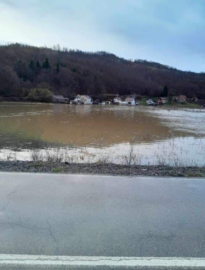 Izlila se rijeka Japra, Sana u Novom Gradu u porastu