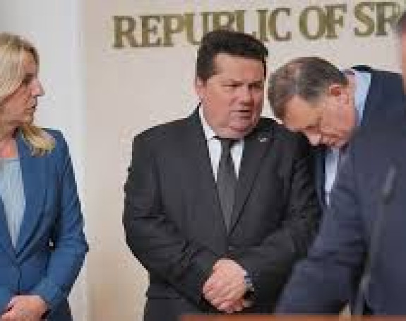 Политички врх Српске коначно признао да санкције нису мртво слово на папиру