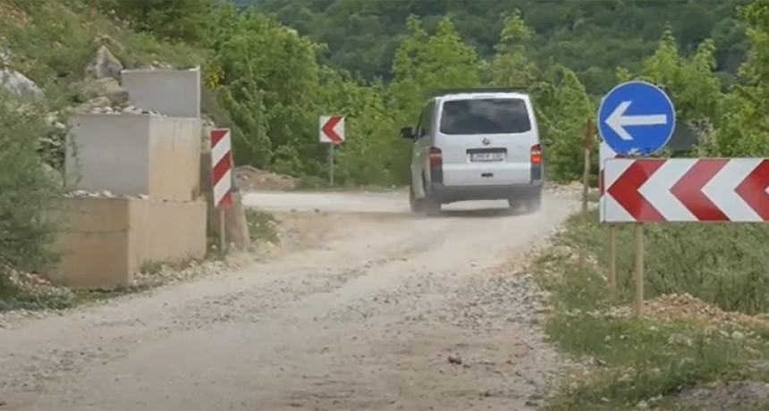 Političke trakavice zakočile 250 miliona KM za puteve