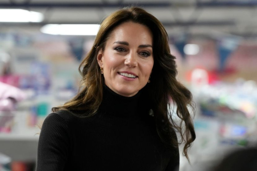 Britanska vlada pozvala naciju da stane uz Kejt