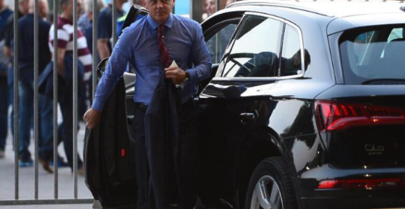 Pucano u privatni automobil glavnog tužioca Hrvatske