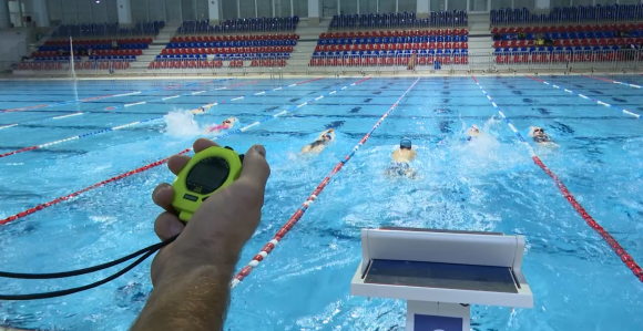 Гасе се клубови, новца нема, а министарство ћути