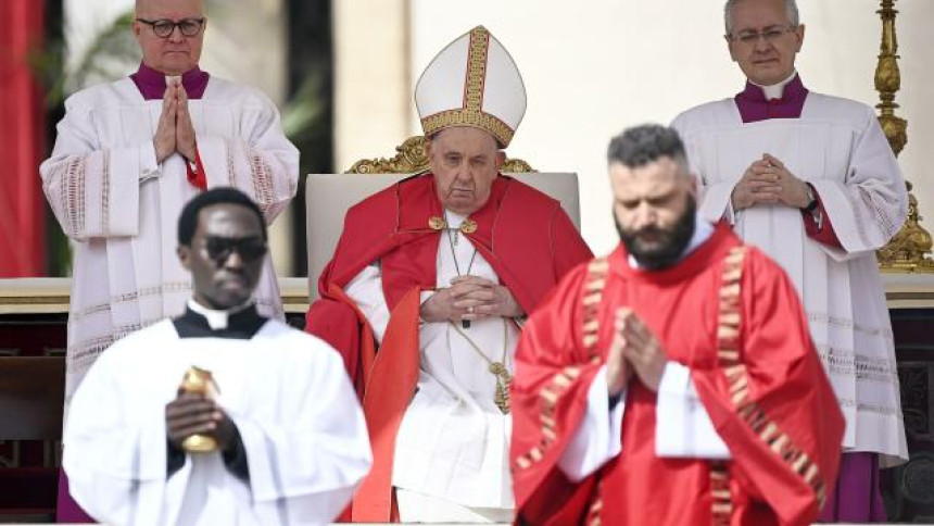Papa osudio teroristički napad u Moskvi