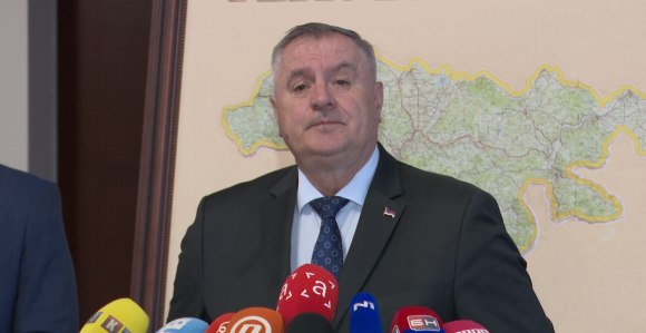 Viškovićev plan: Zakon se krši - mijenjaćemo ga