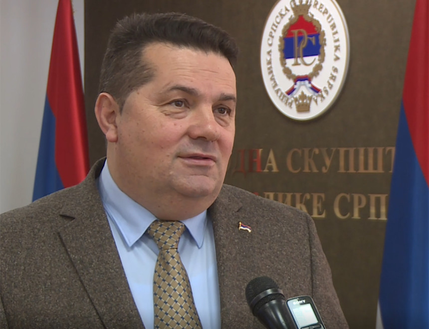 Stevandić otkrio: Hitno zasjedanje zbog ataka na Ustav