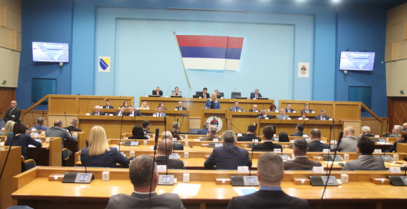 Vlast Srpske traži ukidanje Šmitovih odluka
