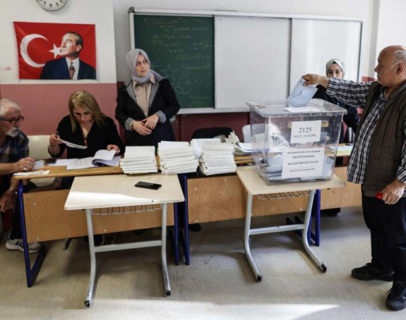 Turska: U tuči na biralištu jedna osoba poginula