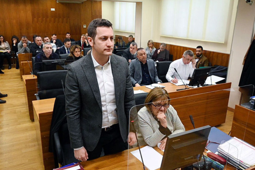 Svjedok: Zaštitna odijela dolazila u kesama za smeće
