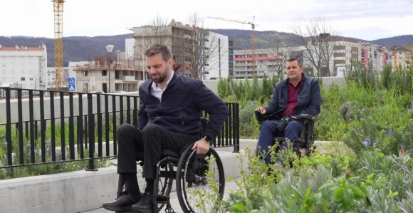 "Ne dozvolite da naša priča postane i vaša"