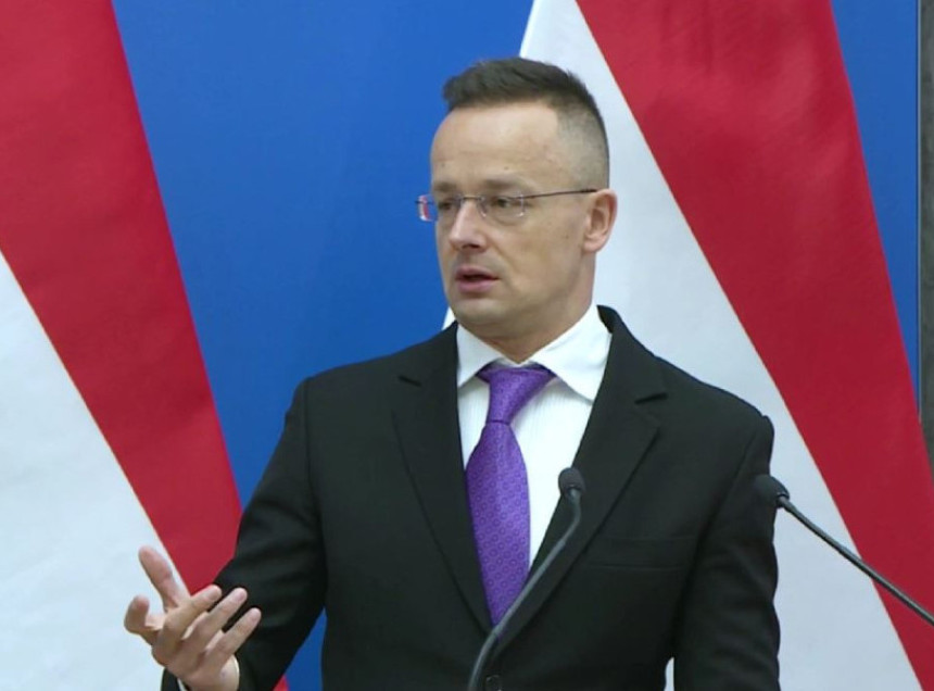 Sijarto: Mađarska ponosna i pouzdana članica NATO
