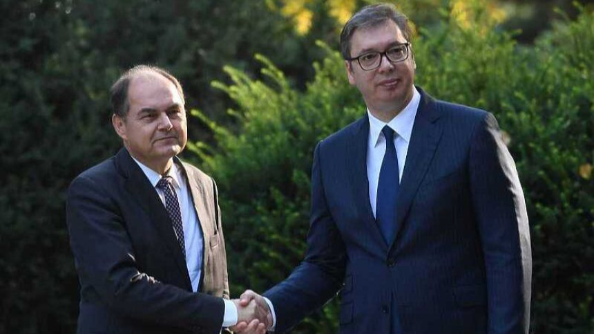 Vučić: Srbija neće podržati sve što je suprotno  Dejtonu