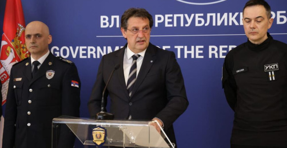 Otac je zaustavio vozilo, pitao da li su mu vidjeli kćerku