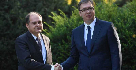 Vučić: Srbija neće podržati sve što je suprotno Dejtonu