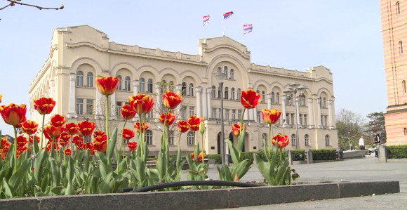 Sunčano i nešto toplije vrijeme uz malu oblačnost