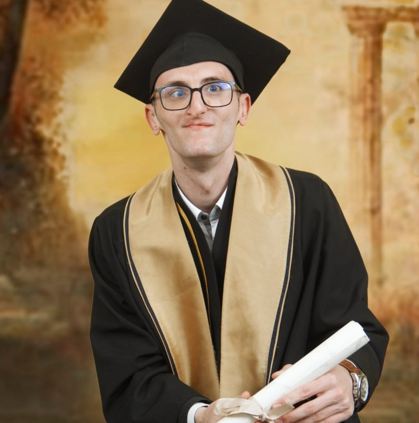 Nikad ne odustati: Pobijedio sistem i završio fakultet