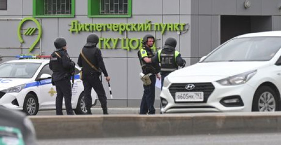 Непознати нападачи убили полицајца у Москви