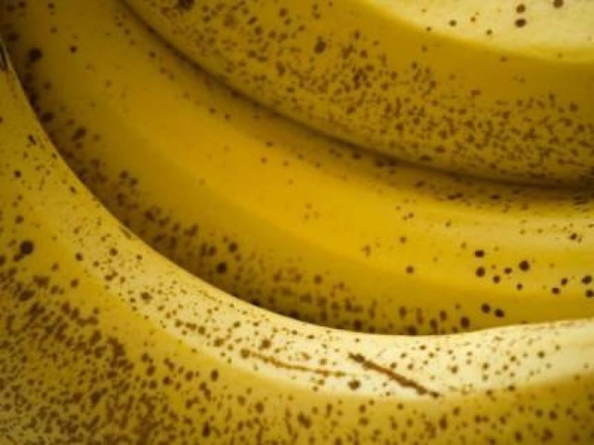 ISPRAVAK: Banane sa tamnim tačkama ne pomažu u borbi protiv raka