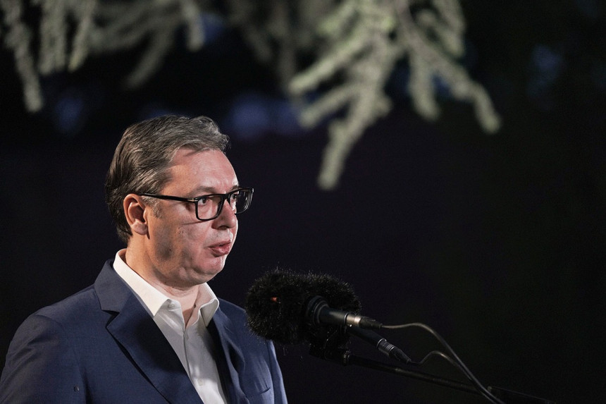 Vučić: Mir sa našom bošnjačkom braćom moramo da čuvamo
