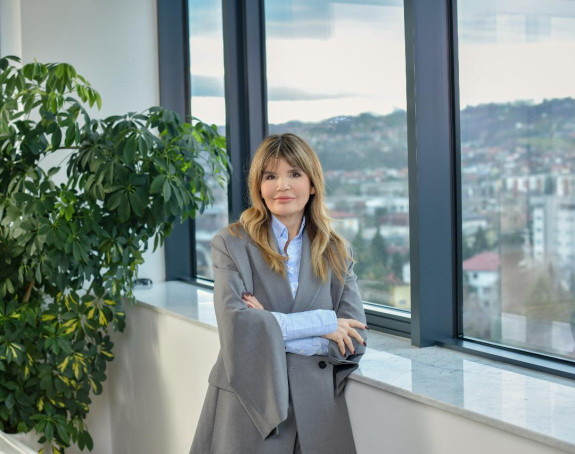 Zlatni grb grada Banjaluka Jeleni Trivan