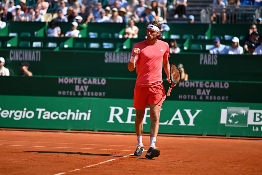 Cicipas izbacio Sinera i plasirao se u finale mastersa