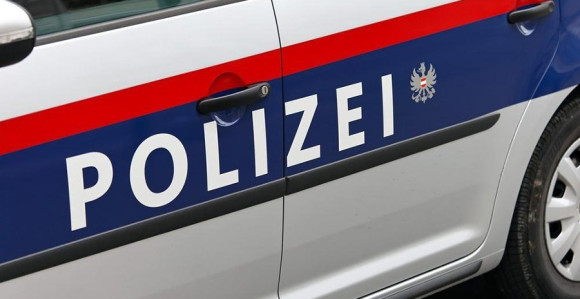 Mladić (23) iz BiH bježao policiji vozeći 190 km/h