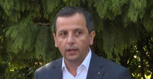 Režim ima izlaznu strategiju oko izbornog zakona