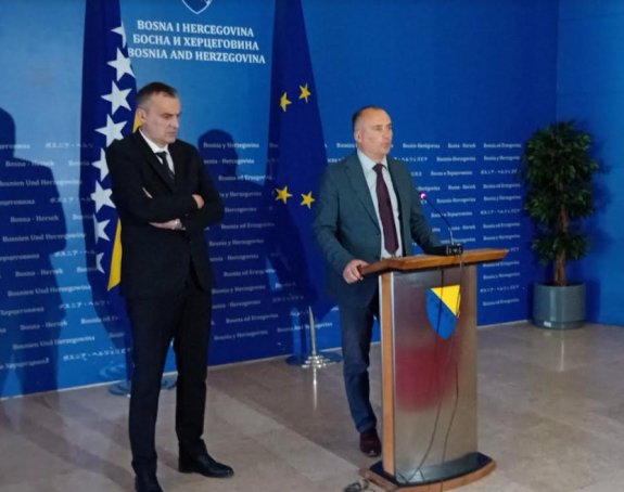 Сједница ПС БиХ непотребна и нема подршку посланика