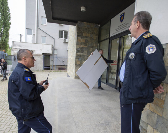 Lažni referendum - slika Kurtijeve ''demokratije''
