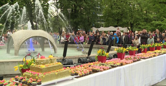 Za sugrađane torta povodom Dana Banjaluke
