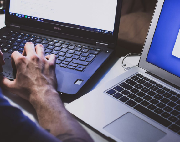 Naša digitalizacija kao afričko pleme u odnosu na zapad