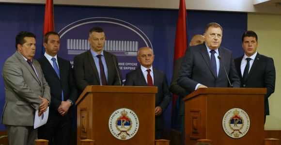 Stevandić, Nešić i Dodik: Preći ćemo provaliju sa narodom na čelu!