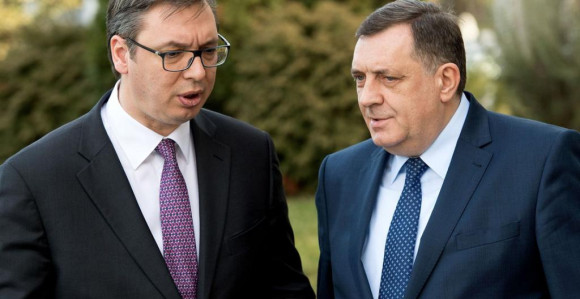 Vučić sa Dodikom o aktuelnim pitanjima iz regiona